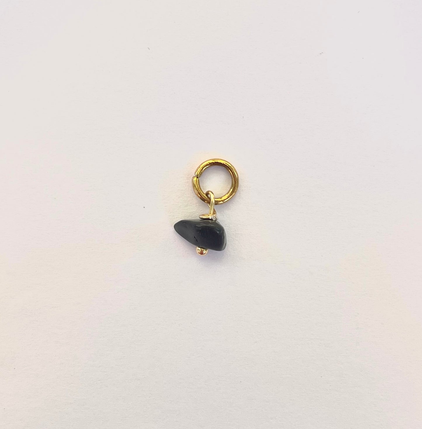 Black gemstone charm C46