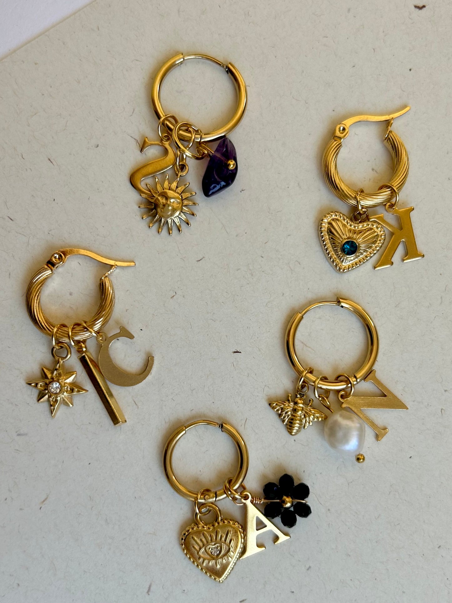 Black bloom charm C43