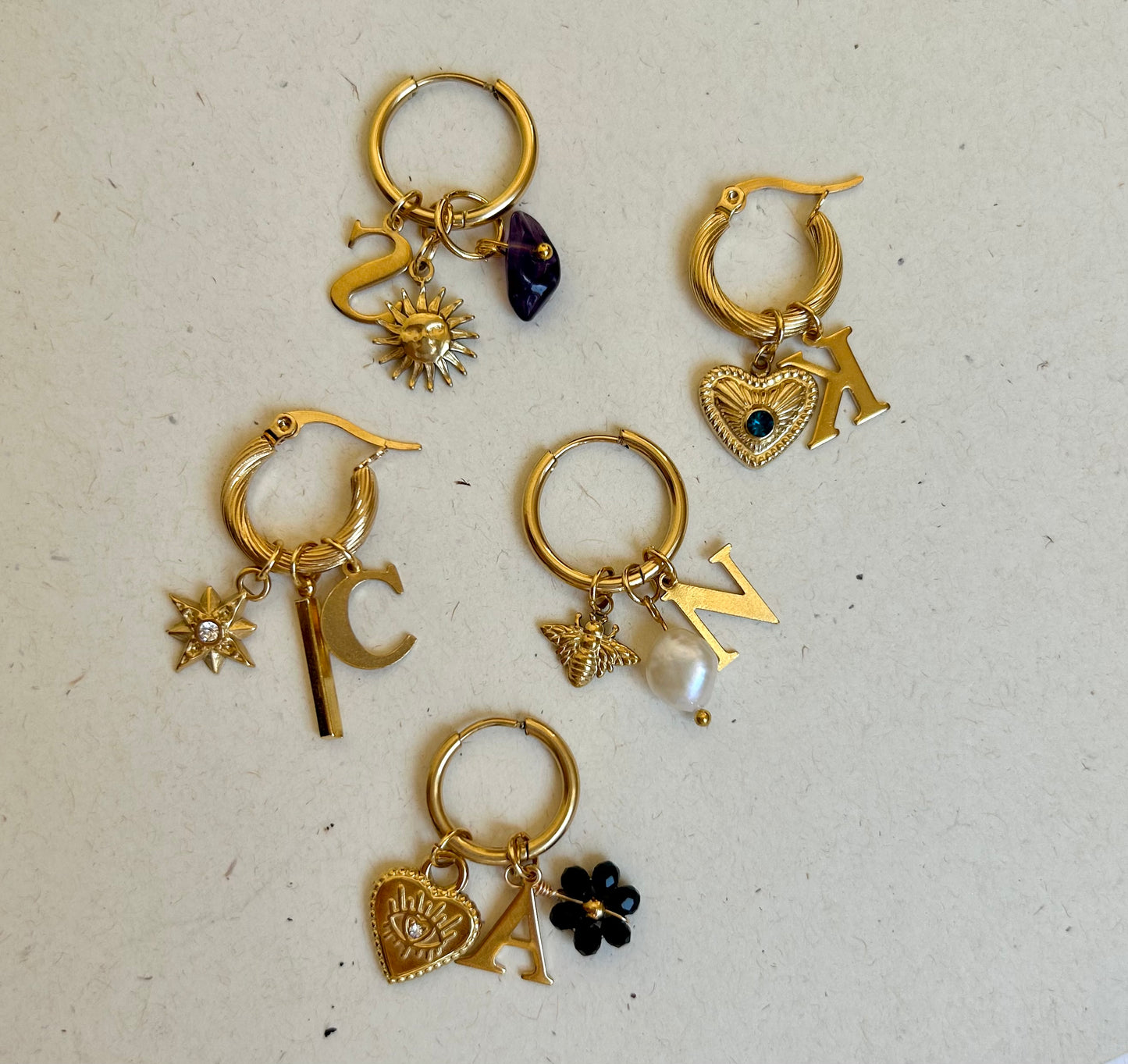 Golden star charm C41