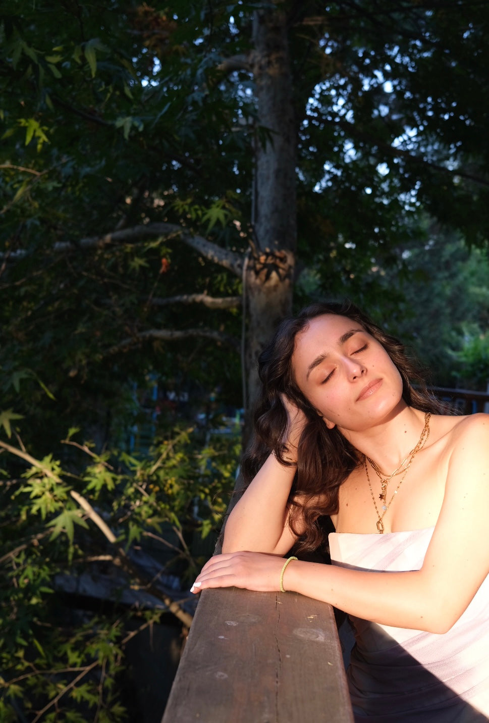 Large star charm C27