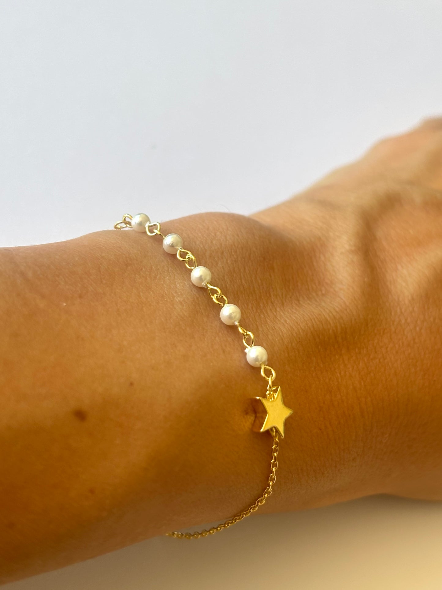 Golden Star Pearl Bracelet W12