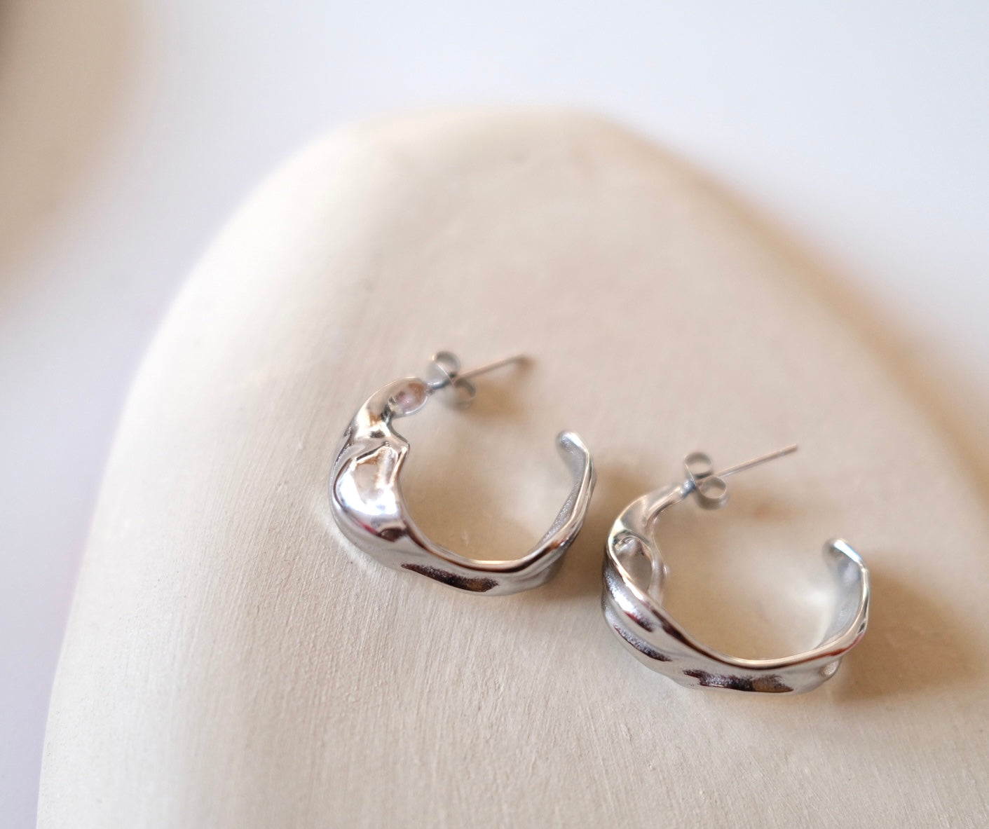 Arila earrings E21