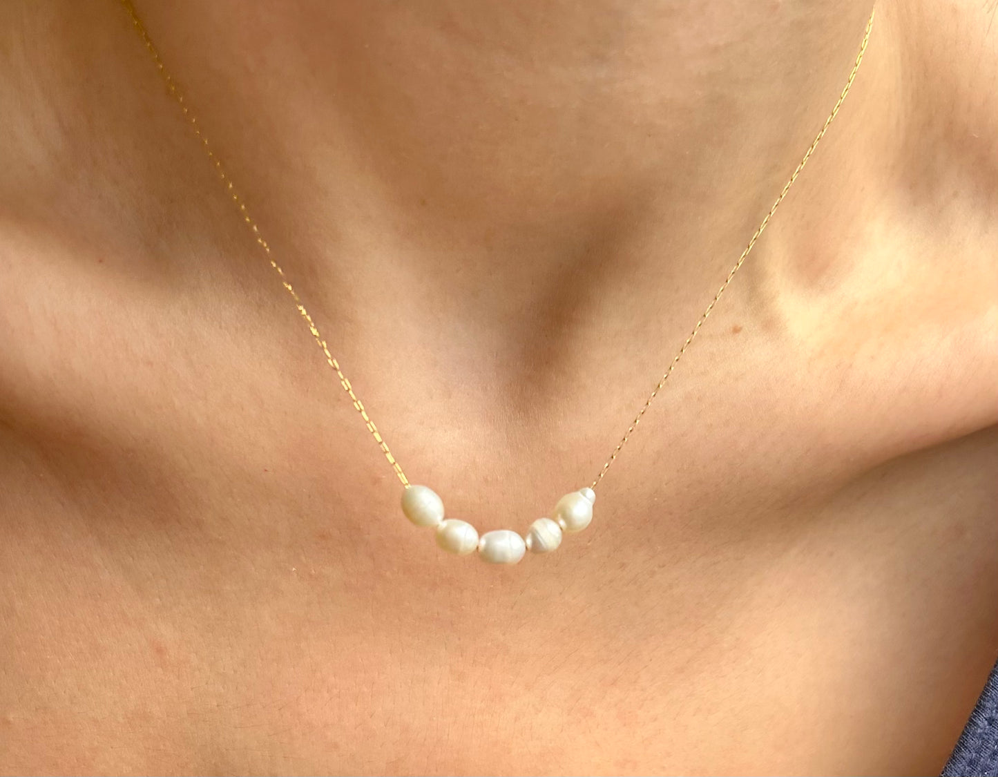 Kylie Pearl necklace N37