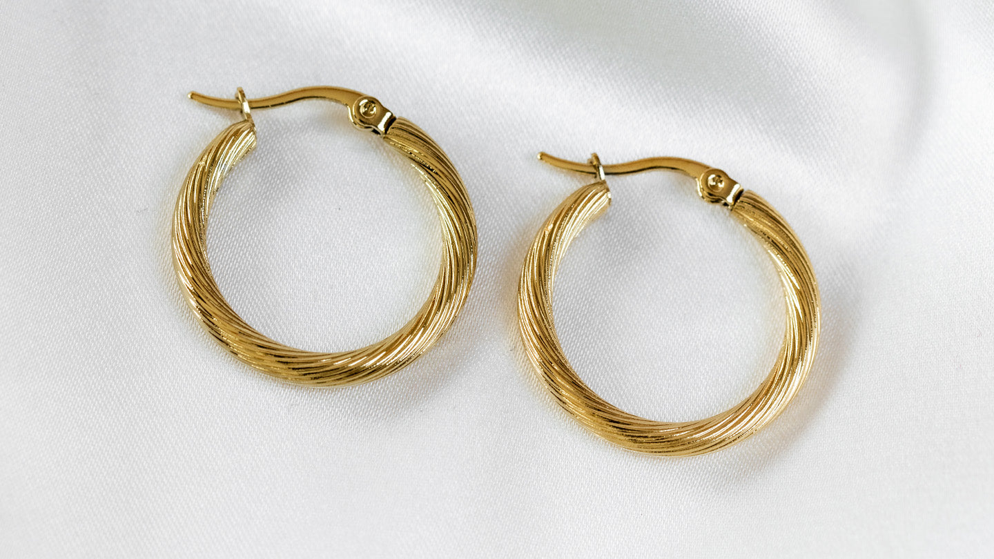 Carmellia earrings E8