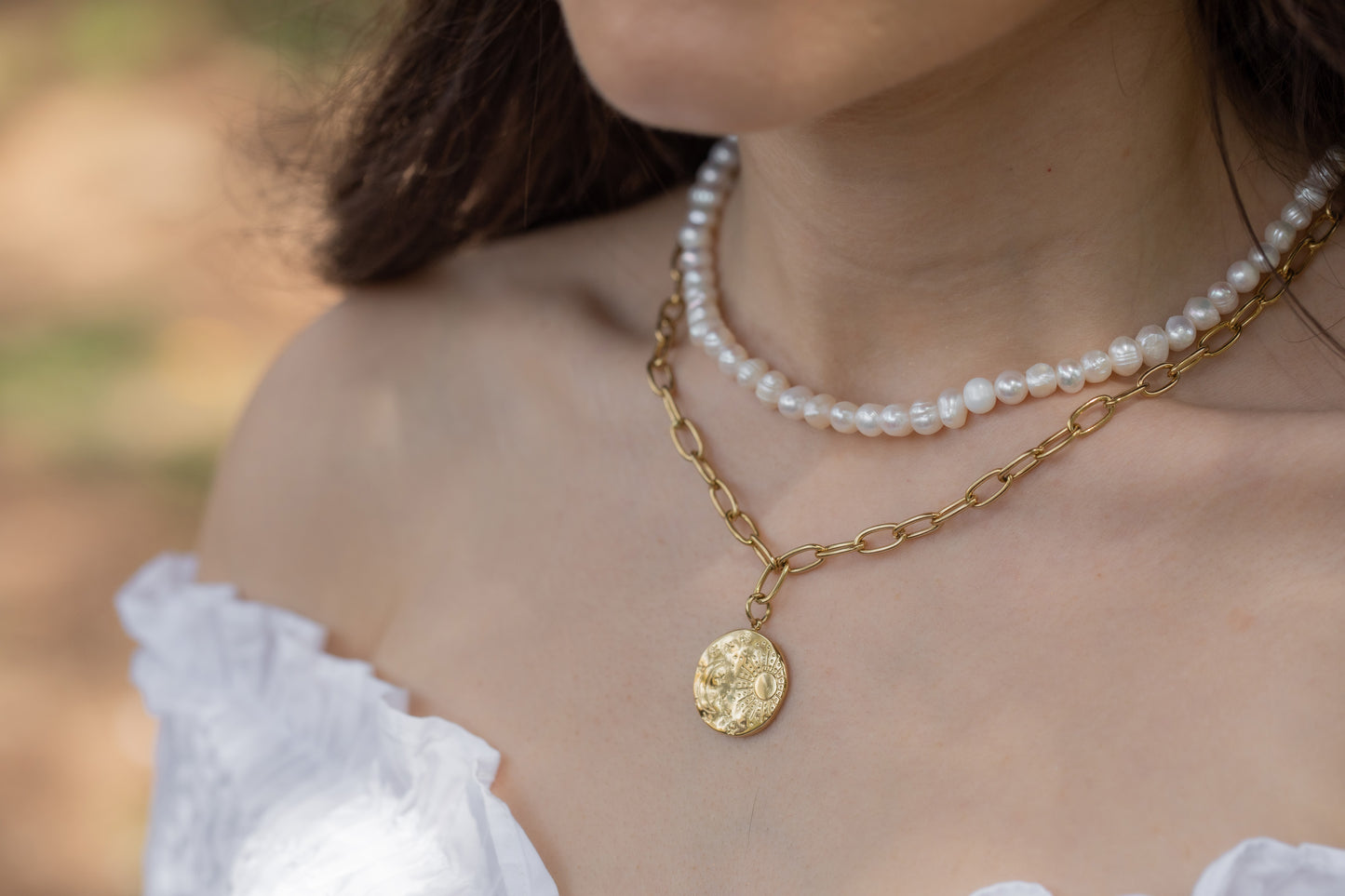 Salomi's pearly necklace N39