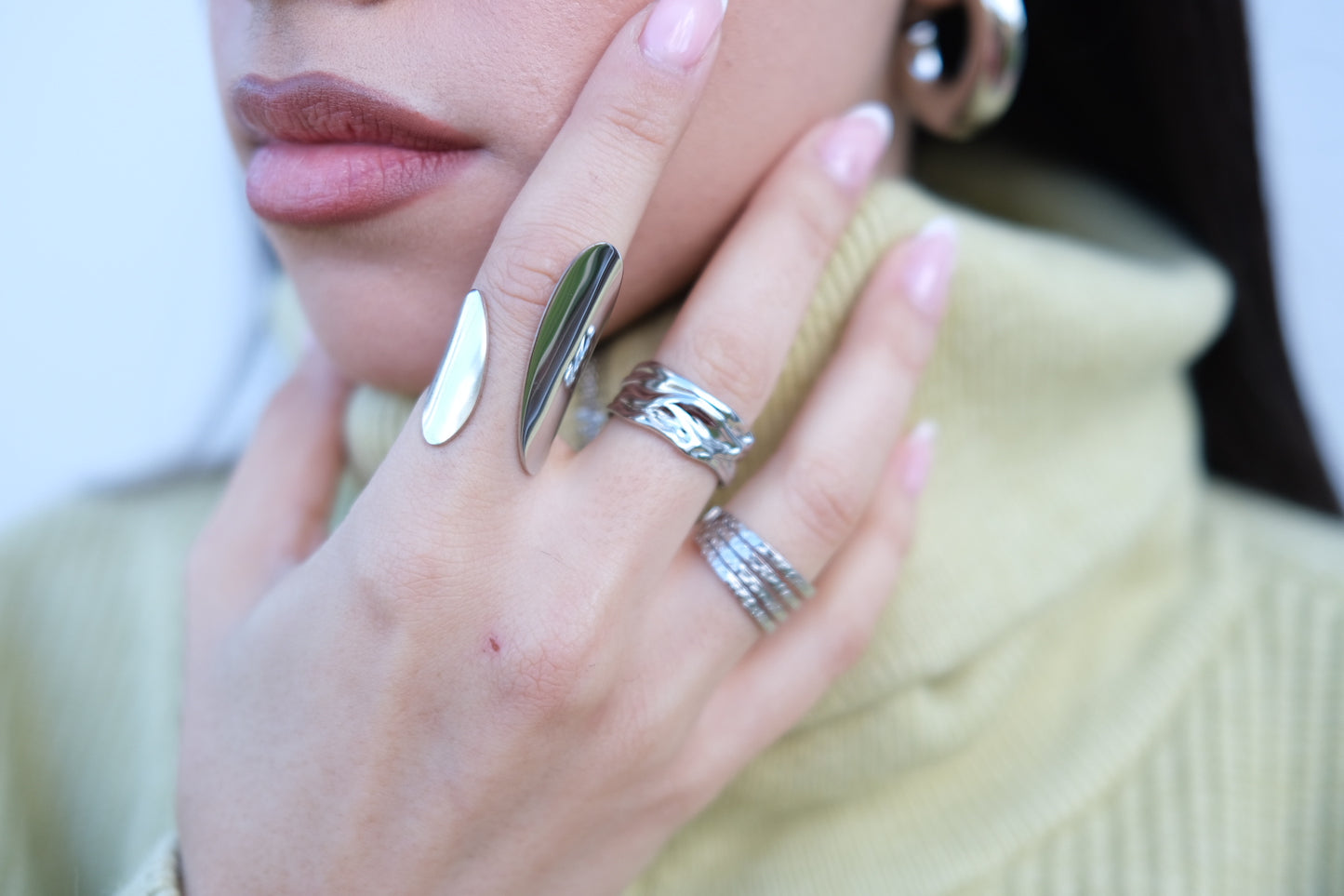Silver crest ring R4