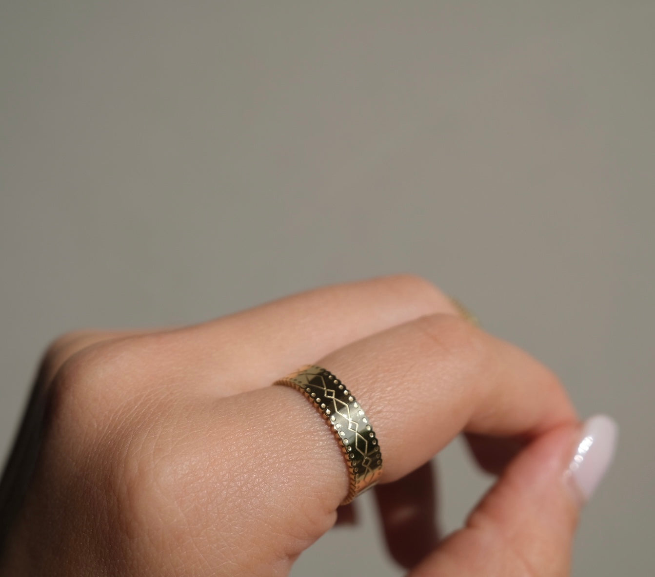 Dolero ring R29