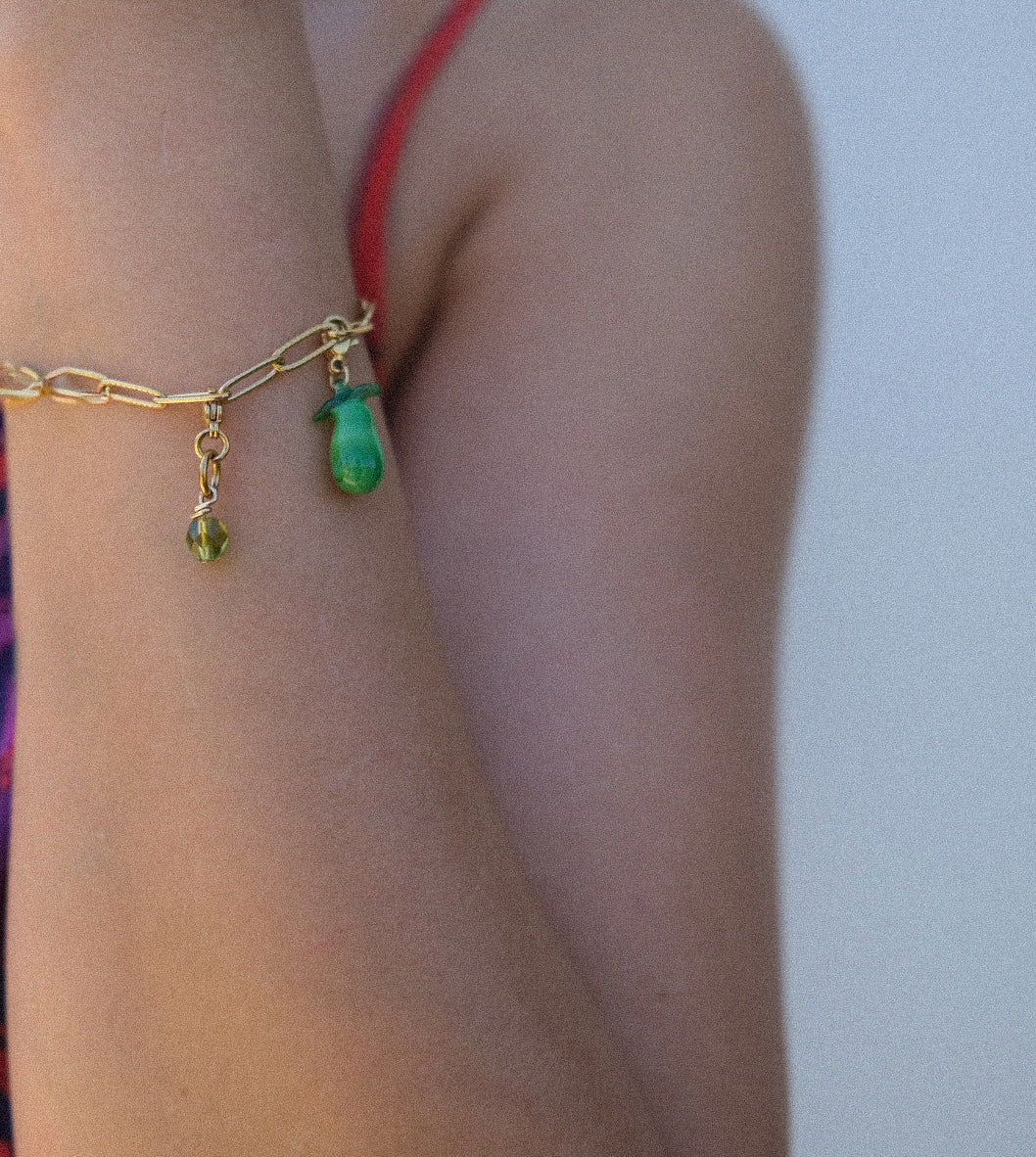 Tarta me axladi - bracelet