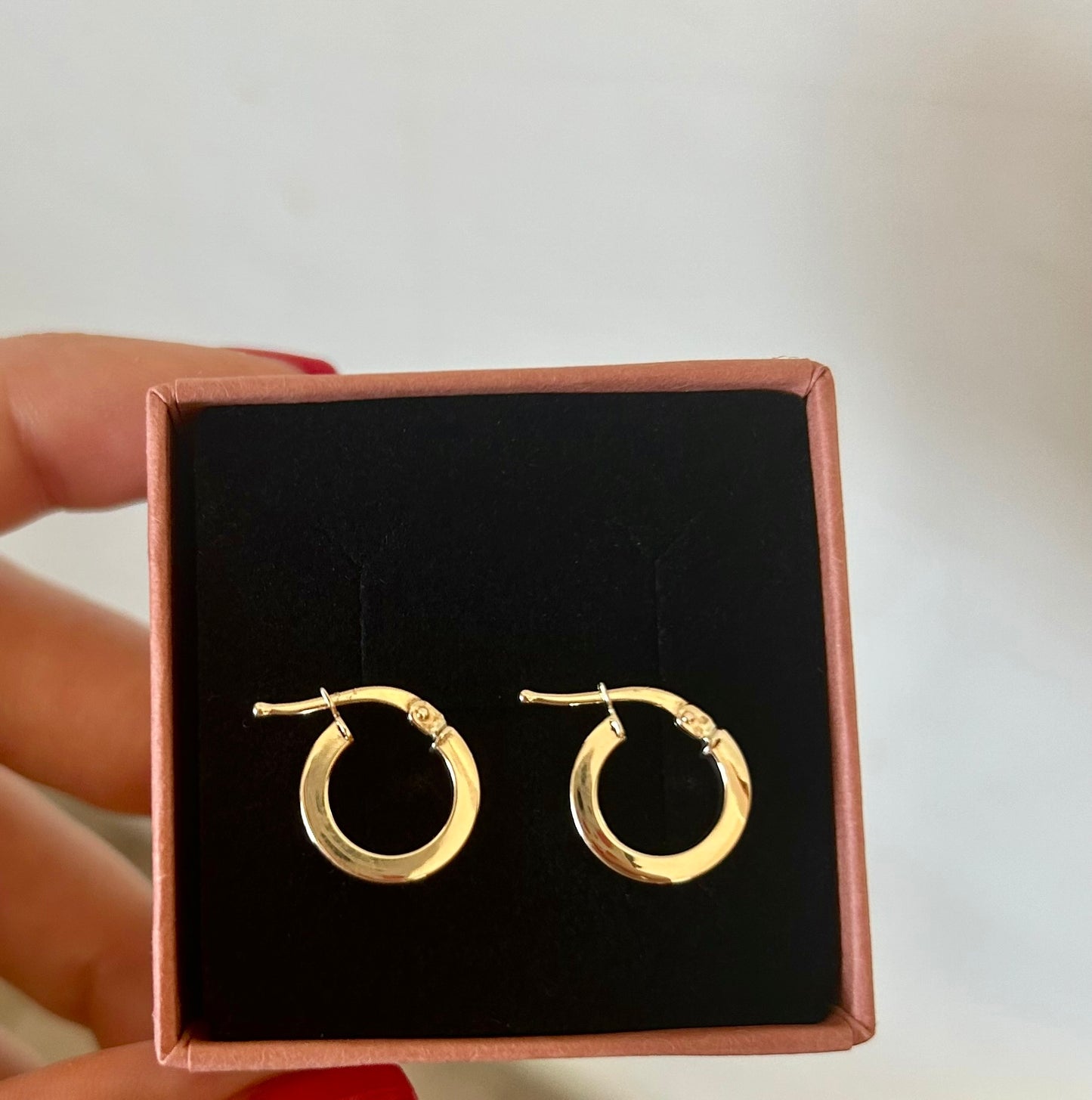 SOLID GOLD SMALL ETERNITY HOOPS
