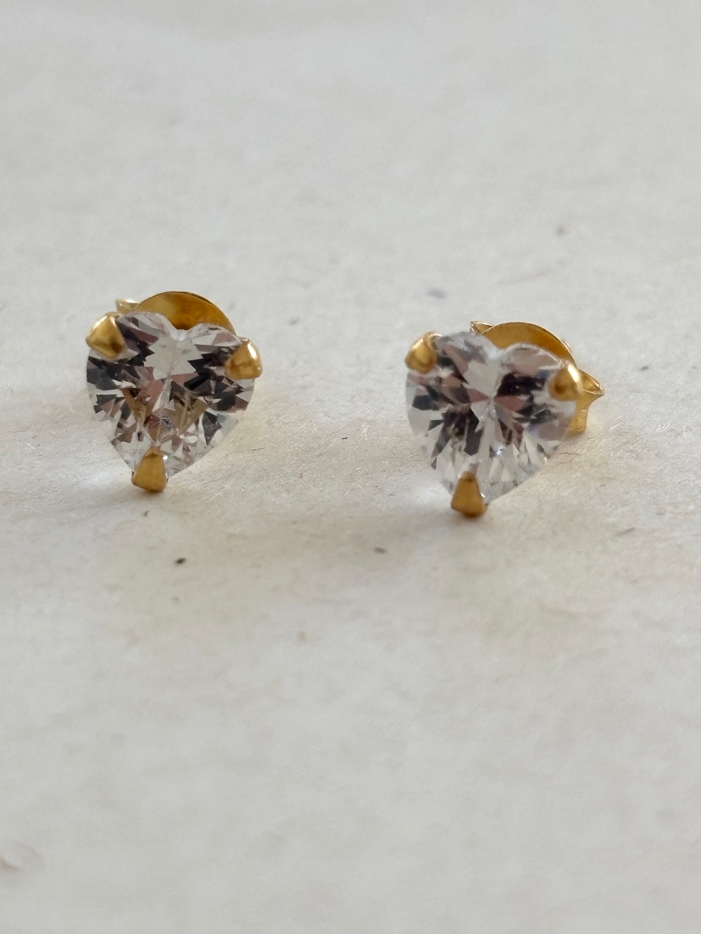 Queen Amanda Earrings E29