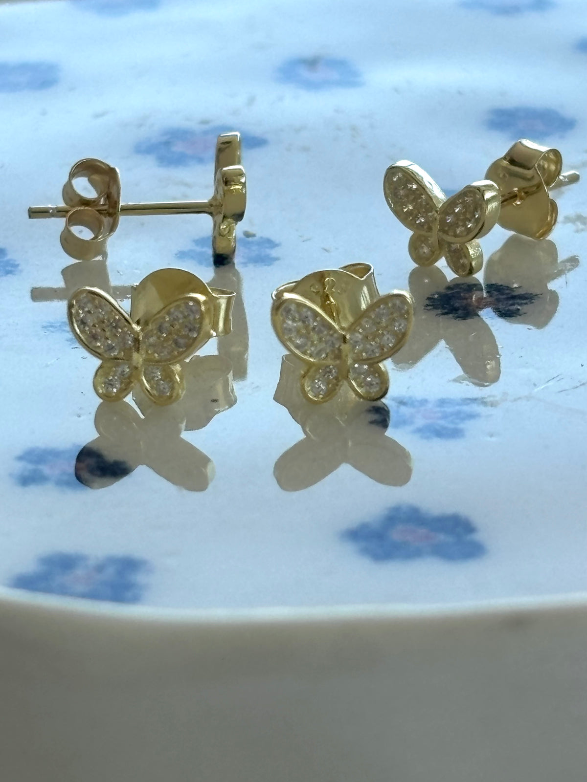 Sparkling Butterfly Stud Earrings E42