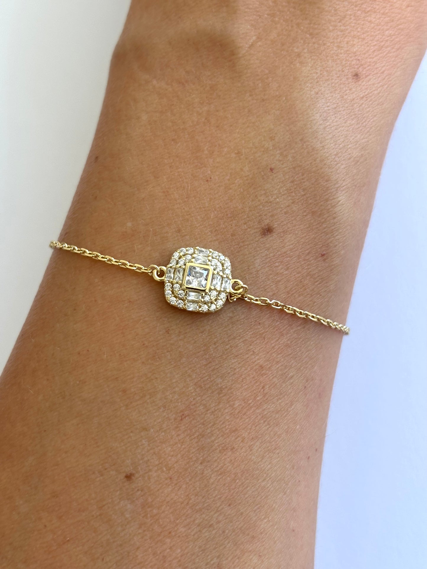 Lumiere Square Bracelet W1