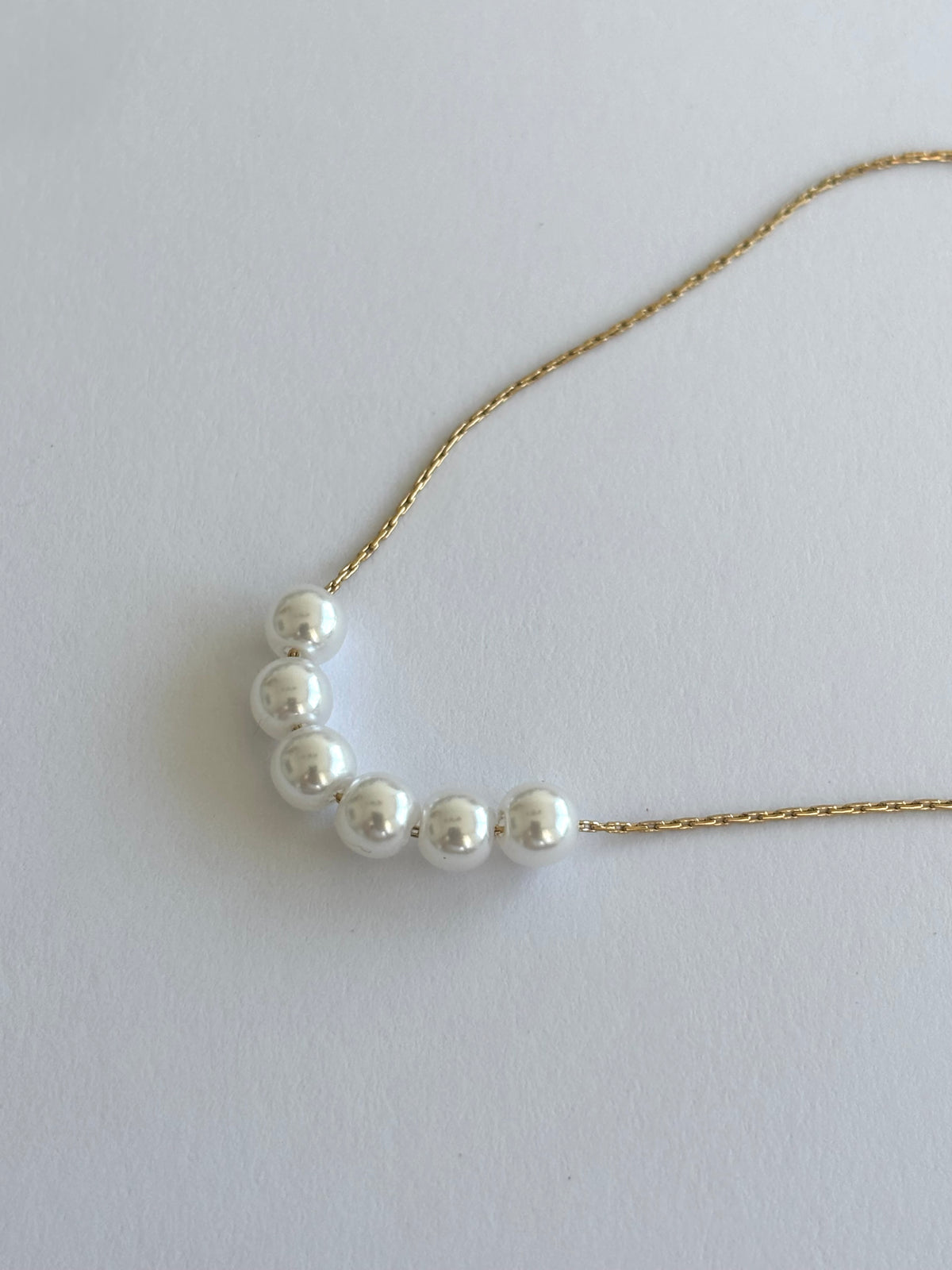 Kylie Pearl necklace N37