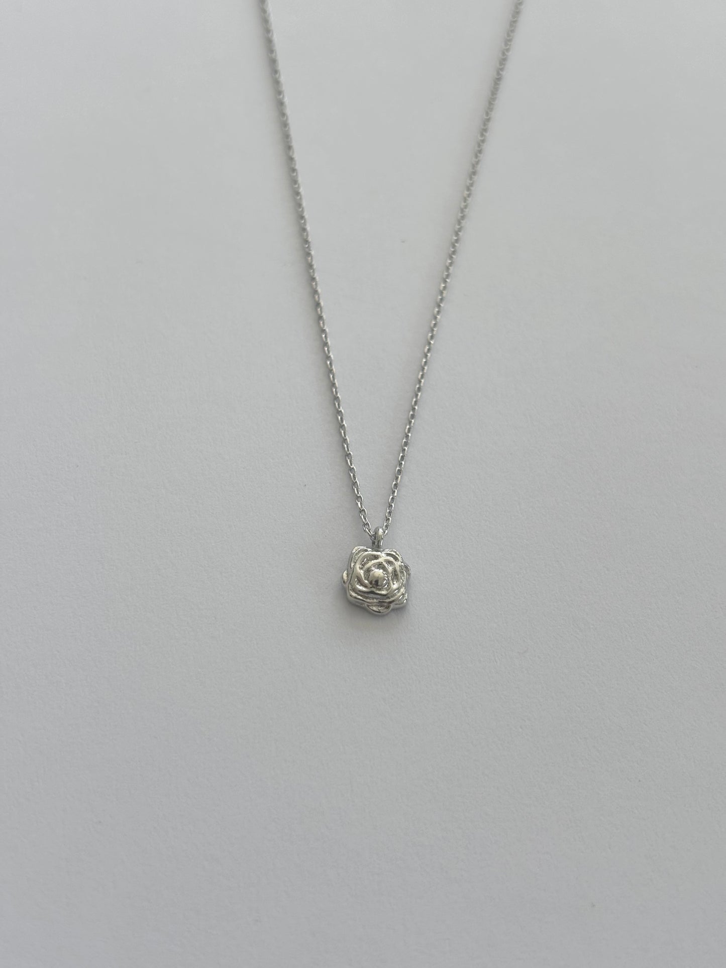 Rosalie Necklace N18