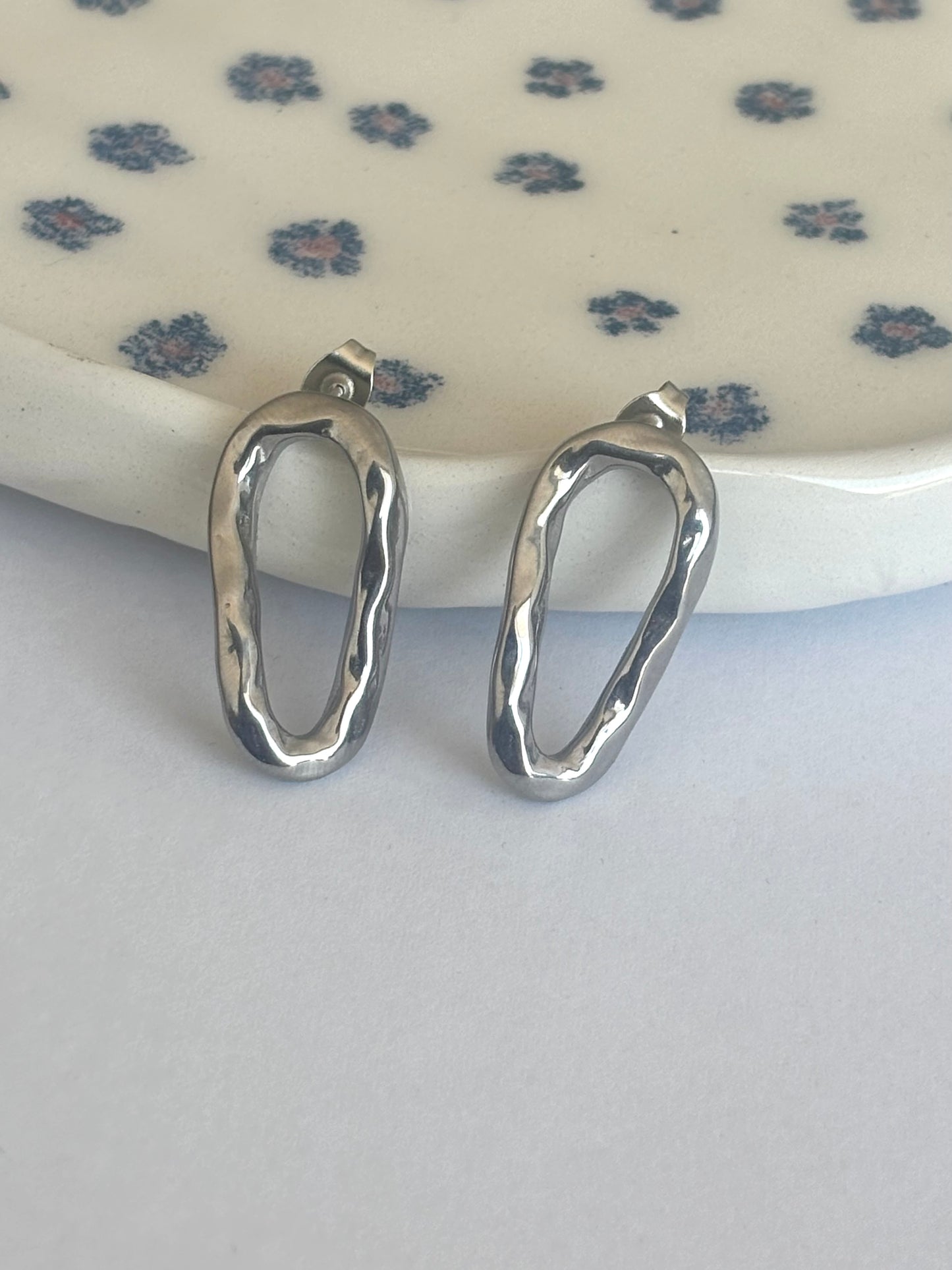 Rock silver earrings E43
