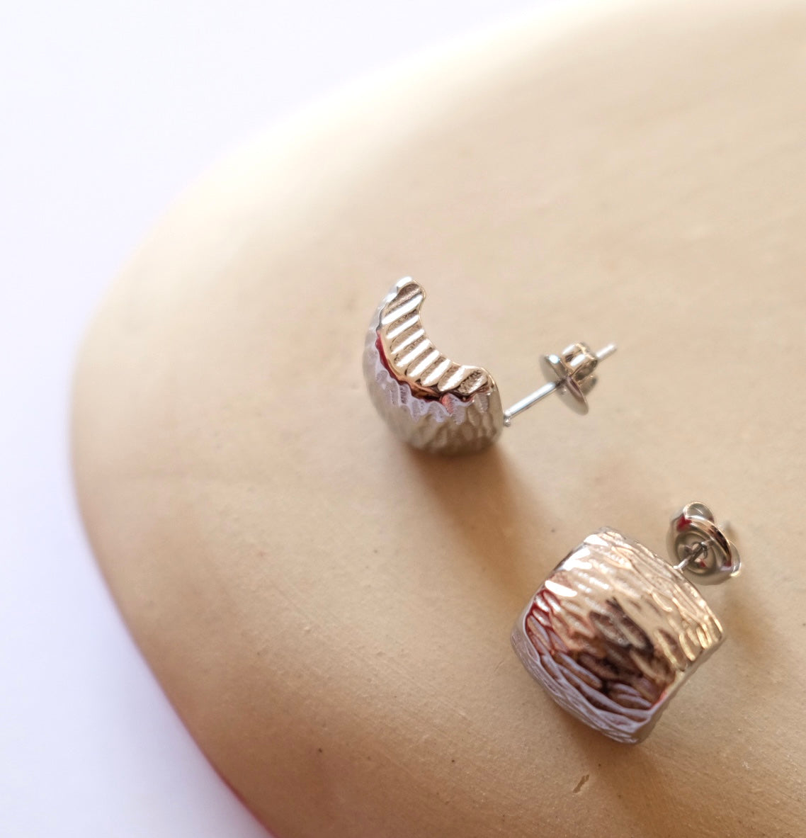 Trezze earrings E11