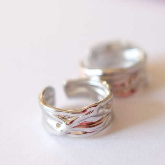 Silver crest ring R4