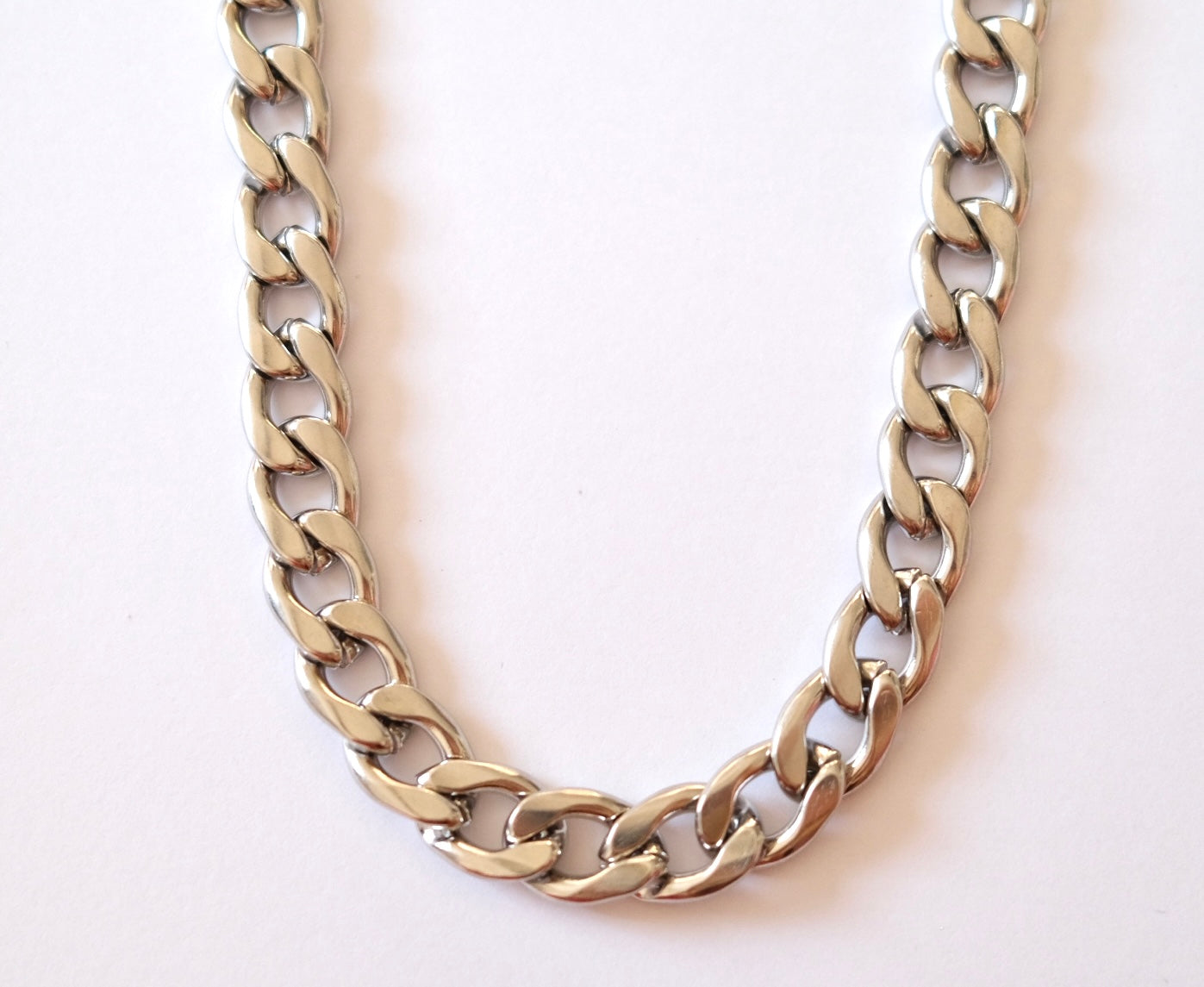 Silver amara chain N45