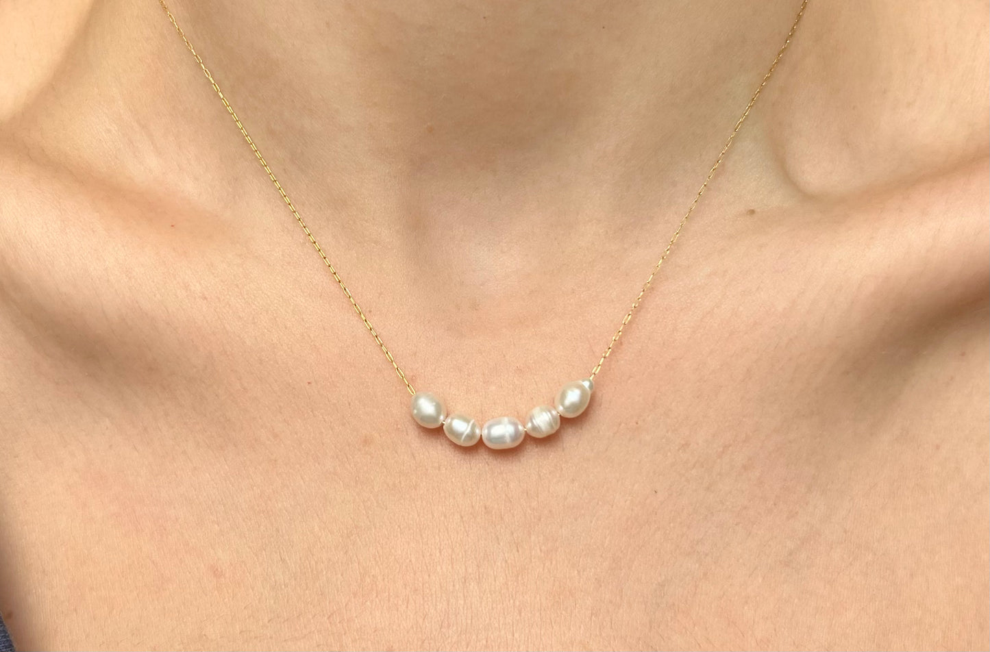 Kylie Pearl necklace N37