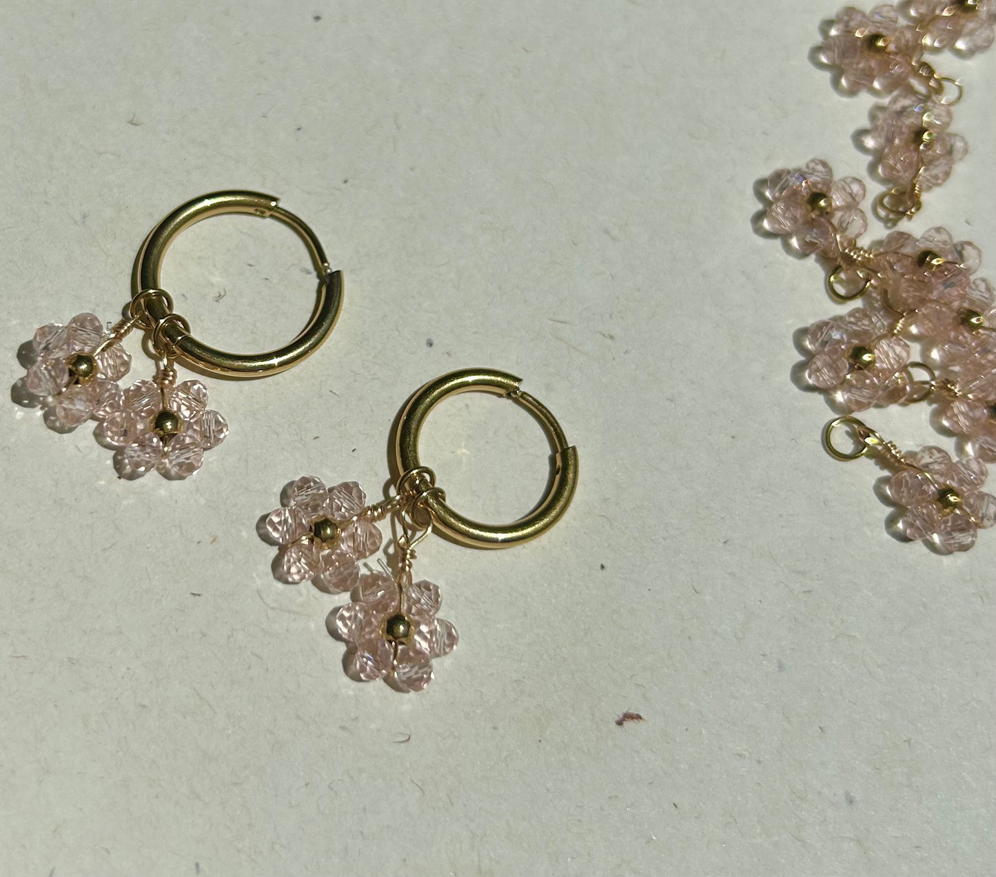 Baby pink bloom charm C42