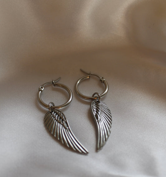 Jasmine's wings earrings E18