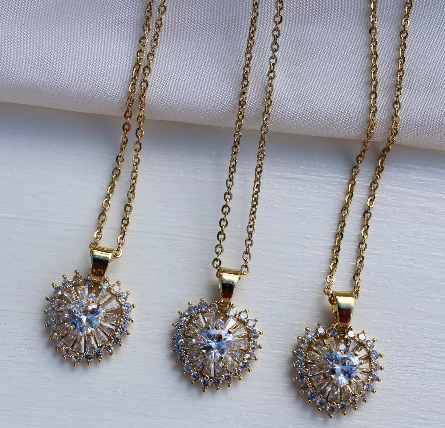 The sparkliest of all necklace N15