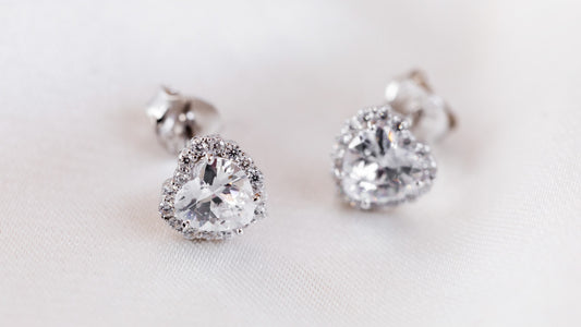 Queen Amanda earrings E42